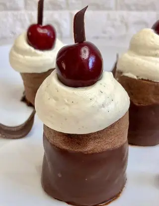 Ricetta Foresta Nera Roll di Ellyinthekitchen_