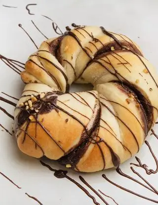 Ricetta [Brioches soffice al cioccolato] senza uova e burro🥐 di freeats