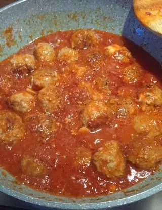 Ricetta Polpette con provola affogate di cettyanello3