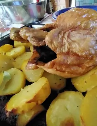 Ricetta Un polletto al forno con patate di Valli_fagnano