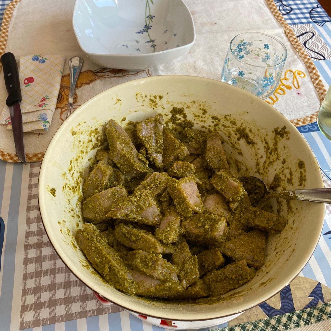 Testaroli integrali al pesto
