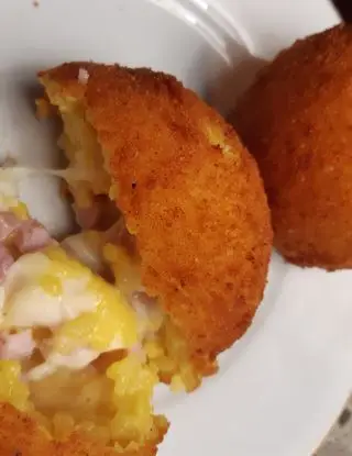 Ricetta Arancina mozzarella e prosciutto.. di domenico.sant