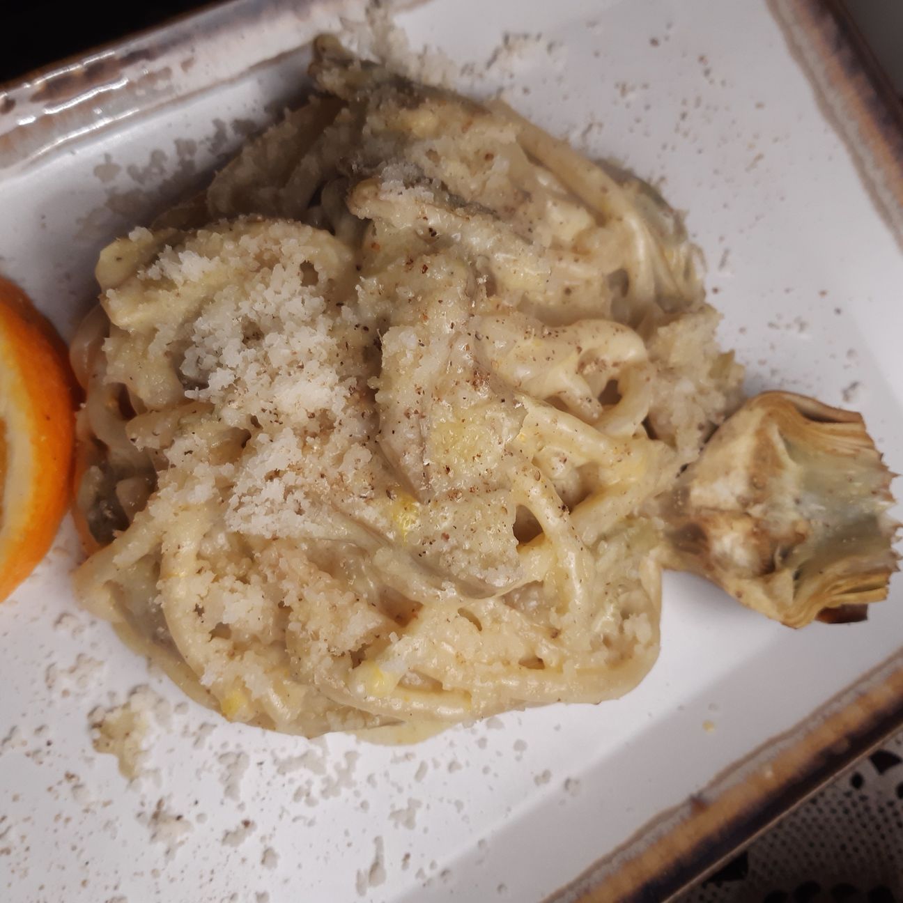 Ruvidelli con carciofi e arancie