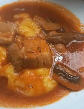 Ricetta Polenta bramata con ragù di suino e funghi di domenico.sant