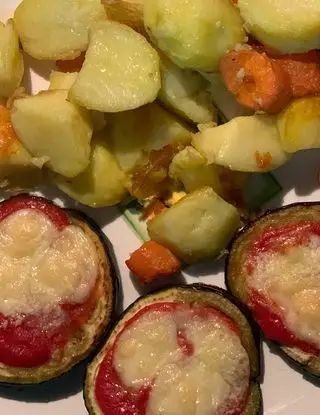 Ricetta Pizzette di Melanzane al forno di elenacatalano.ee