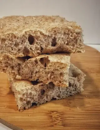 Ricetta Focaccia con farina integrale di CucinaDargento