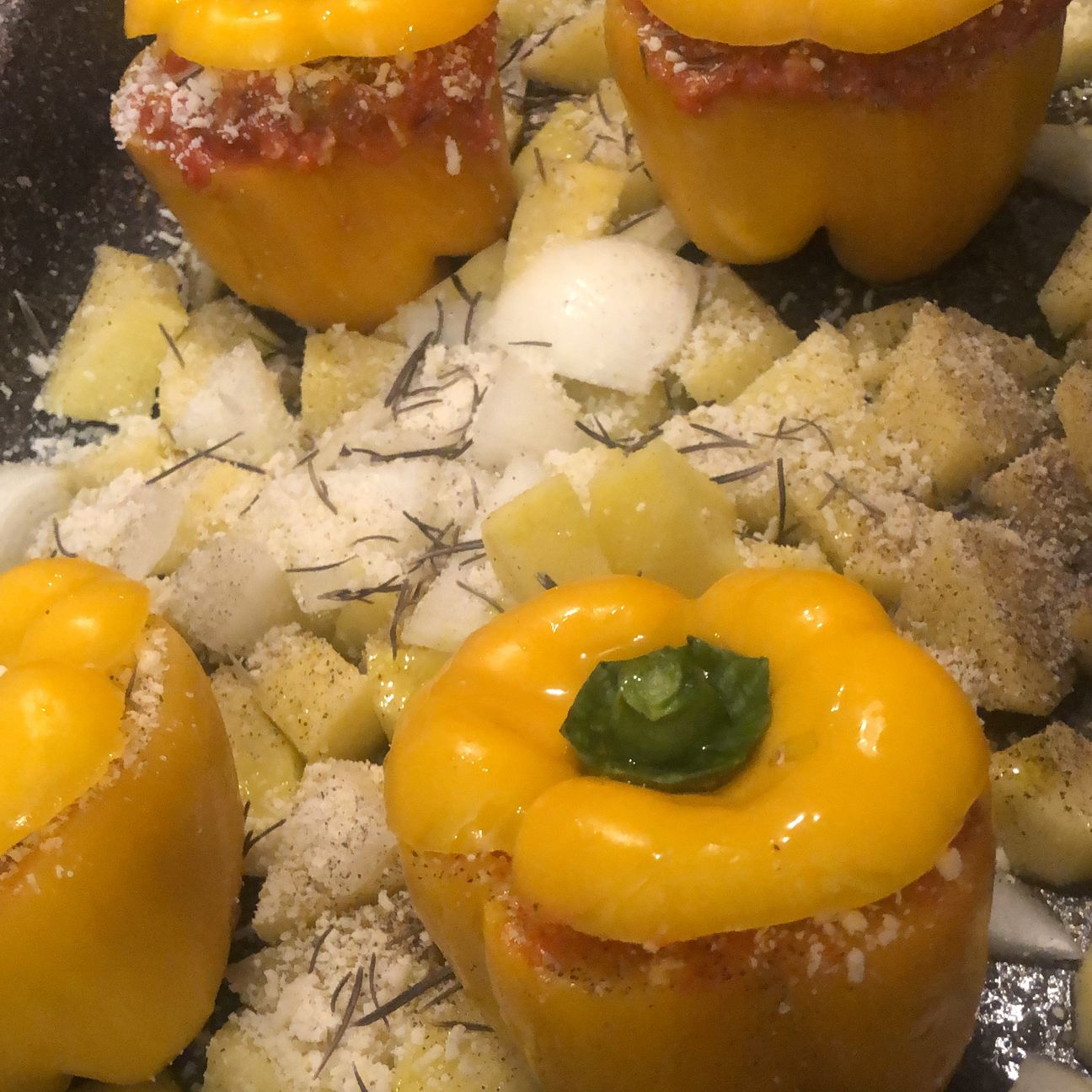 Peperoni ripieni con mozzarella
