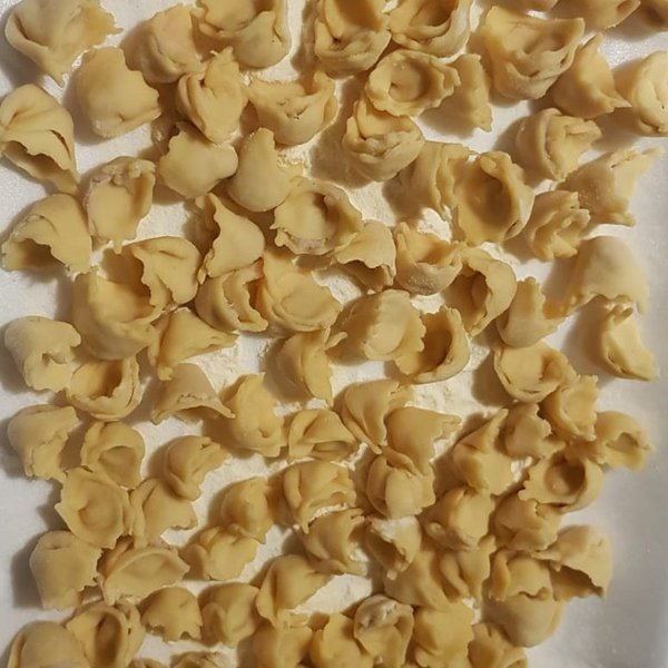 Cappelletti in brodo