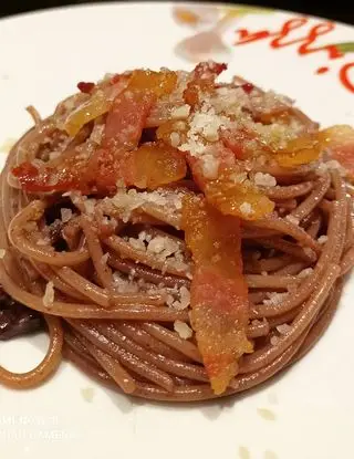 Ricetta Amatriciana 'mbriaca con spaghetti Garofalo gluten free di MariaLaPrecisa