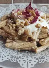 Ricetta Casarecce con crema di noci, radicchio e crema di mozzarella