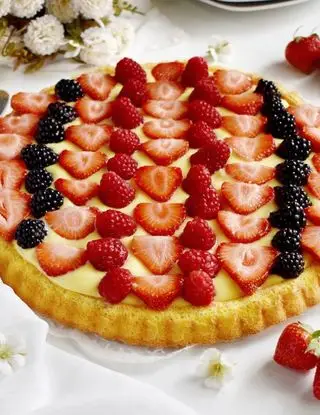 Ricetta Crostata morbida con crema diplomatica e frutta fresca di ricettario