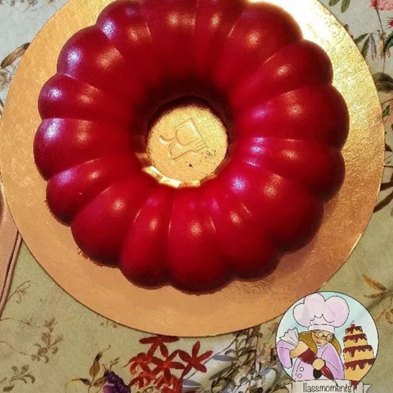 RED BUNDT CAKE