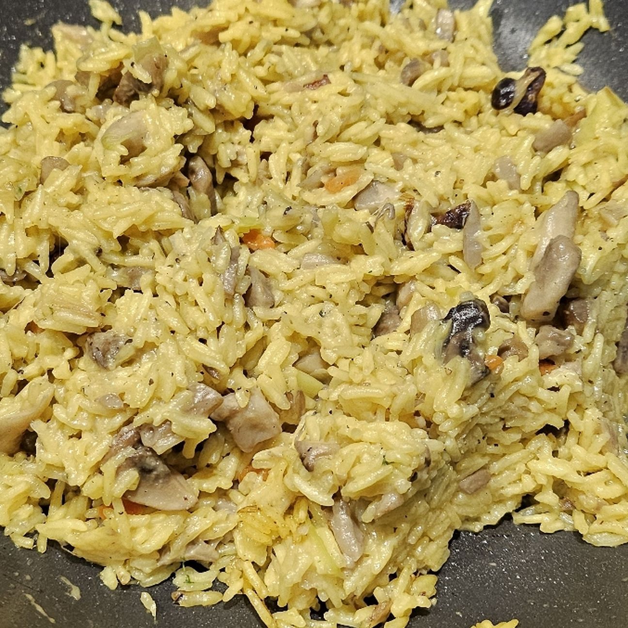 Risotto zafferano,pancetta e funghi misti
