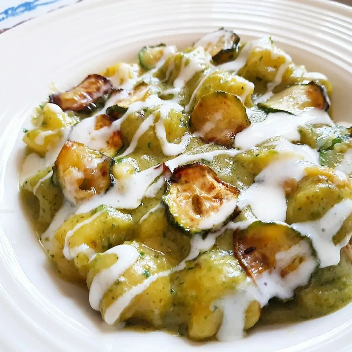 Ricetta Gnocchetti in crema di zucchine, basilico e fonduta di parmigiano!💚💚💚 di dianacorradetti
