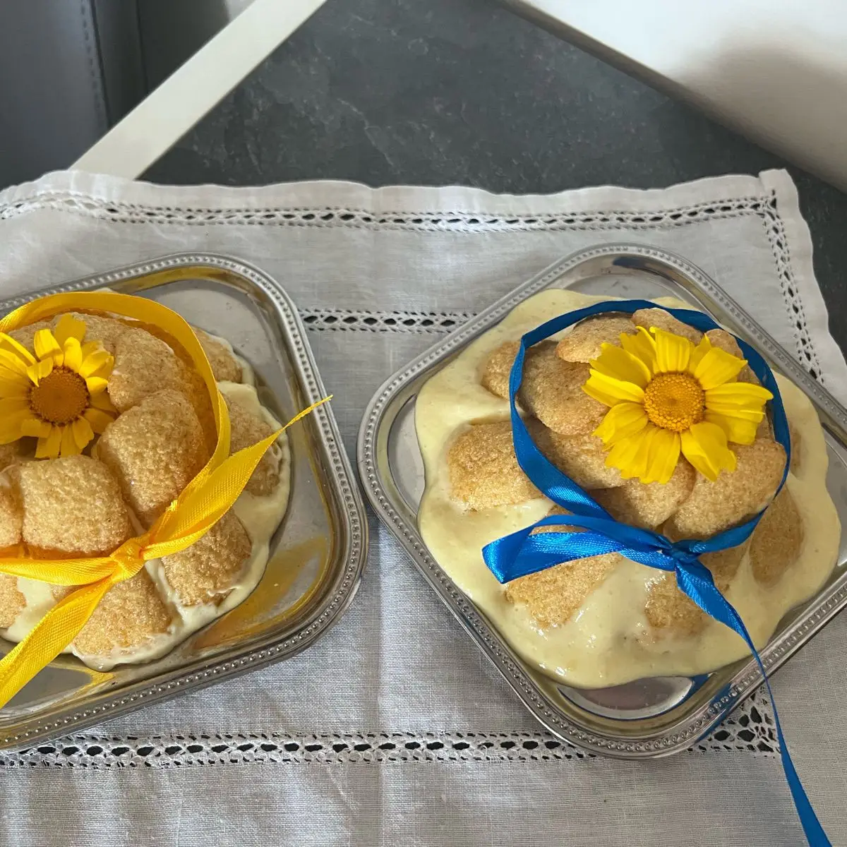 Ricetta Mini charlotte con pavesini e crema diplomatica 🌼🌼🌼 di loredana705