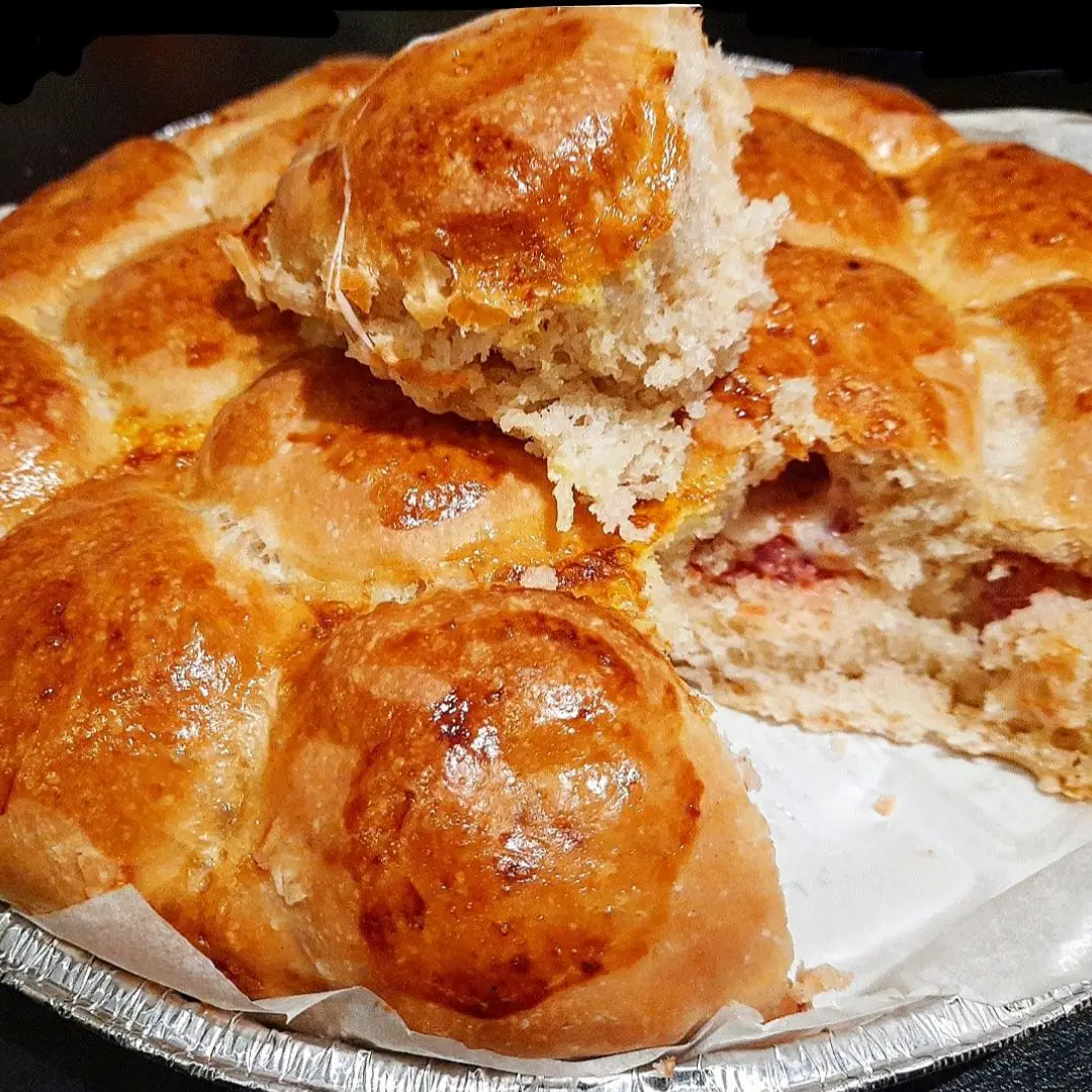 Ricetta Danubio salato provola e salame!💛♥️ di dianacorradetti
