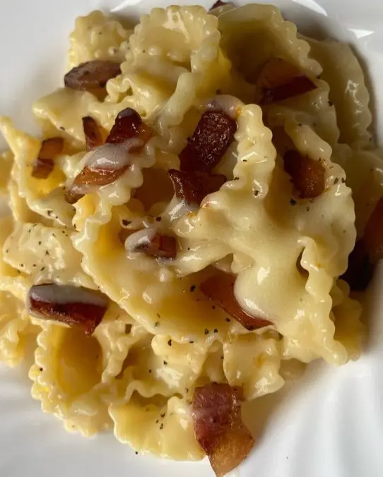Ricetta Reginette con crema di patate e guanciale croccante di oromarzapane