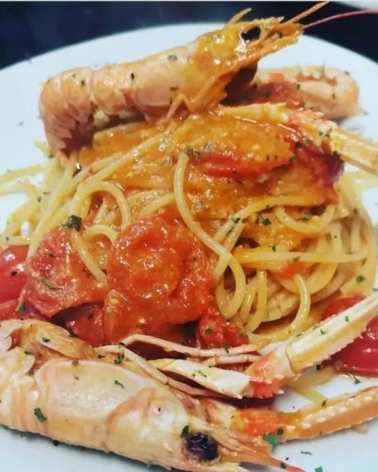 Ricetta Spaghetto scampi e pomodori pachino di Mariomazzei