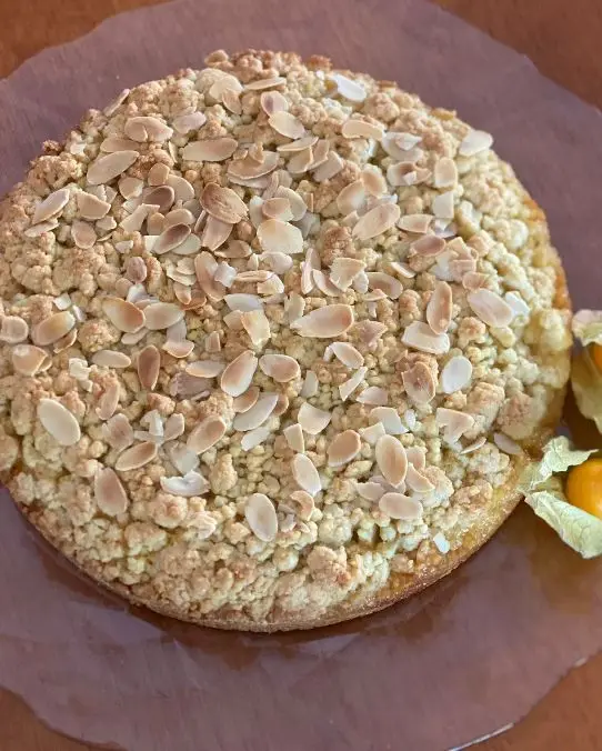 Ricetta Sbriciolata con confettura e mele. di simoneantonella54