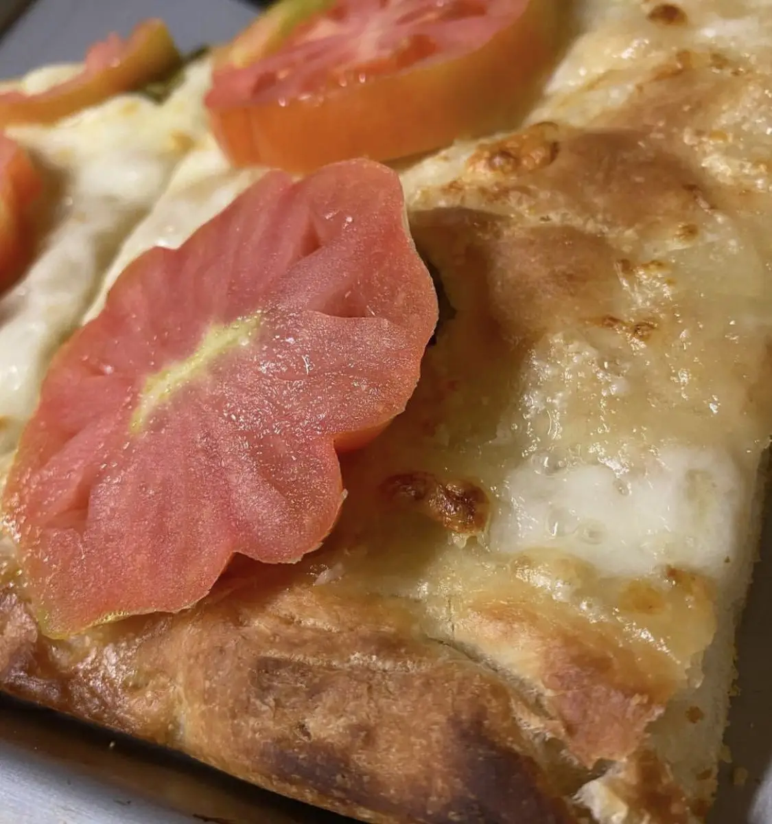 Ricetta Pizza fiordilatte parmigiano e cuore di bue di annarita.manfuso