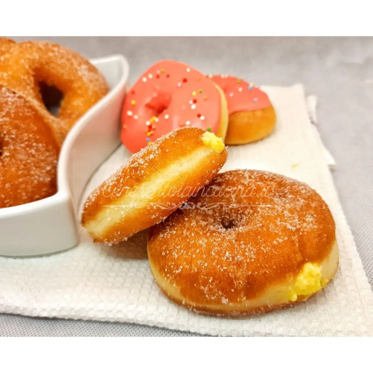 Ricetta Donuts. ciambelle americane. di josephine84