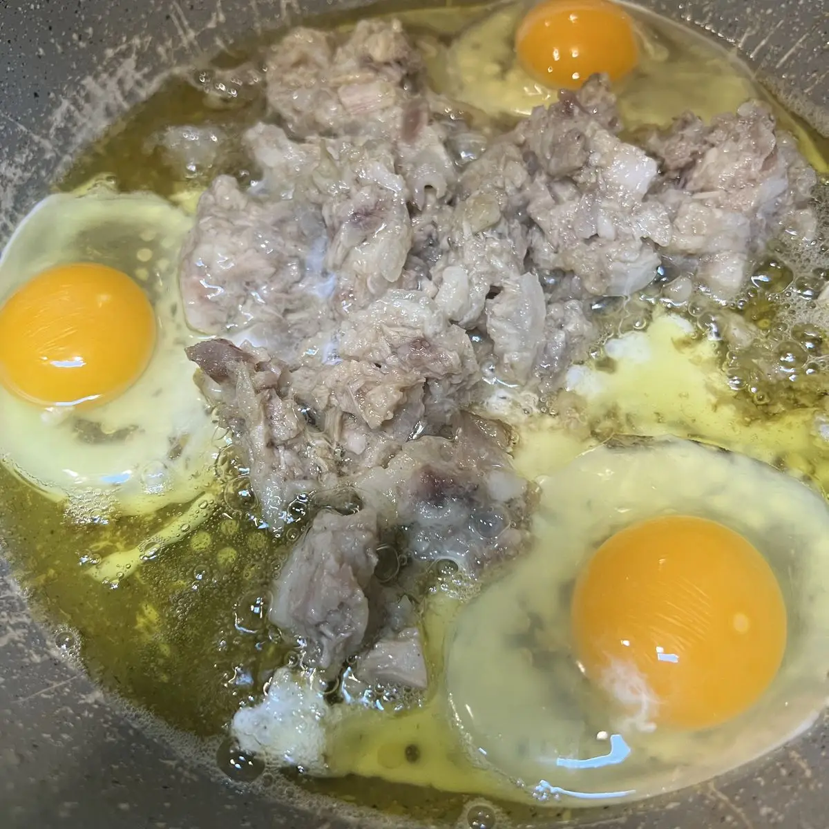 Ricetta Pitta con cicoli e uova di loredana705