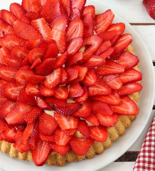 Crostata Alle Fragole E Crema Al Ta Cucina