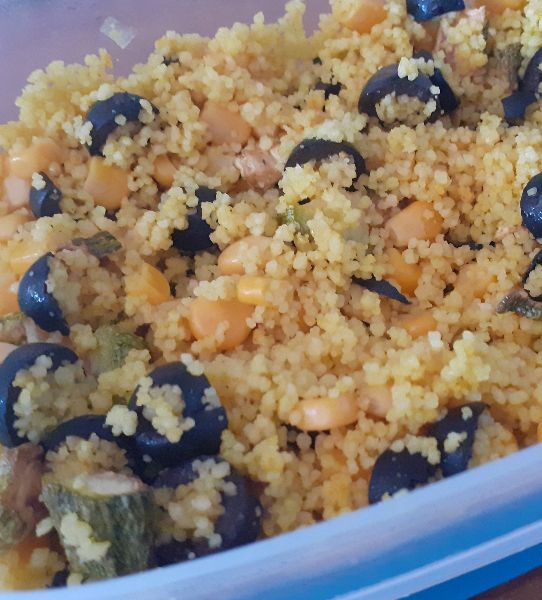 Cous Cous Alla Curcuma Con Olive Nere, Zucchine E Mais | Al.ta Cucina