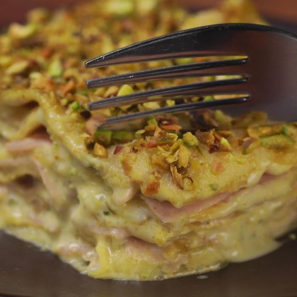 Lasagna al pistacchio e mortadella con provola Al.ta Cucina